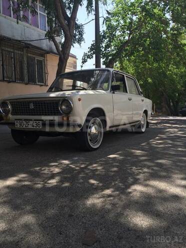 LADA (VAZ) 21011 1984, 80,000 km - 1.6 l - Bakı