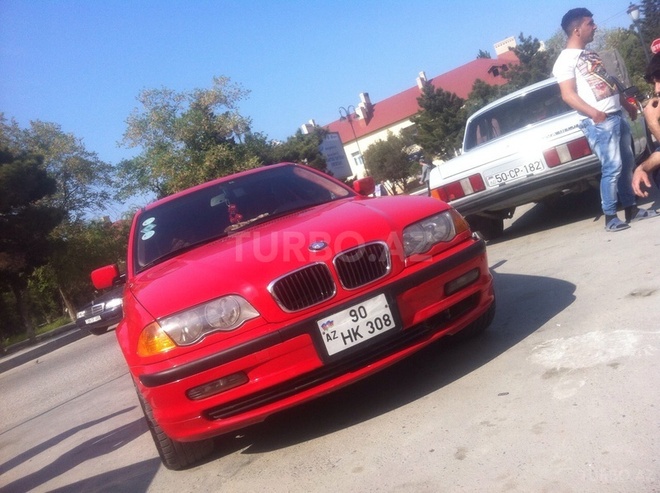 BMW 320 2000, 179,000 km - 1.9 l - Bakı