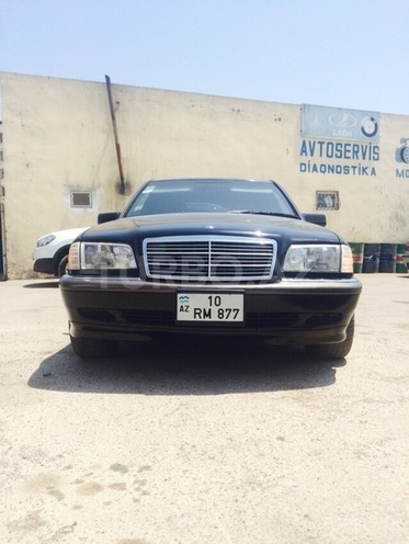 Mercedes C 230 1999, 245,000 km - 2.3 l - Bakı
