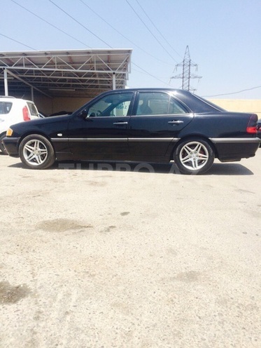 Mercedes C 230 1999, 245,000 km - 2.3 l - Bakı