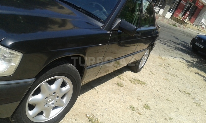 Mercedes 190 1992, 255,000 km - 2.0 l - Bakı
