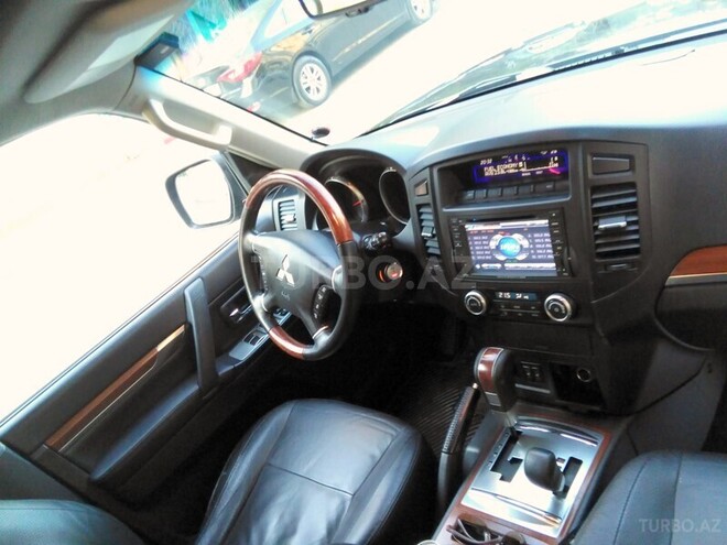 Mitsubishi Pajero 2007, 144,000 km - 3.0 l - Bakı
