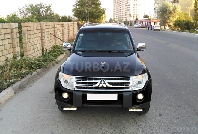 Mitsubishi Pajero 2007, 144,000 km - 3.0 l - Bakı