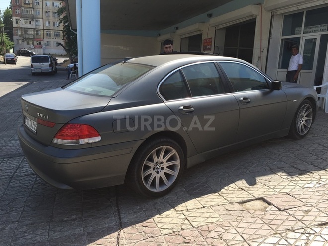 BMW 745 2002, 320,000 km - 4.4 l - Bakı