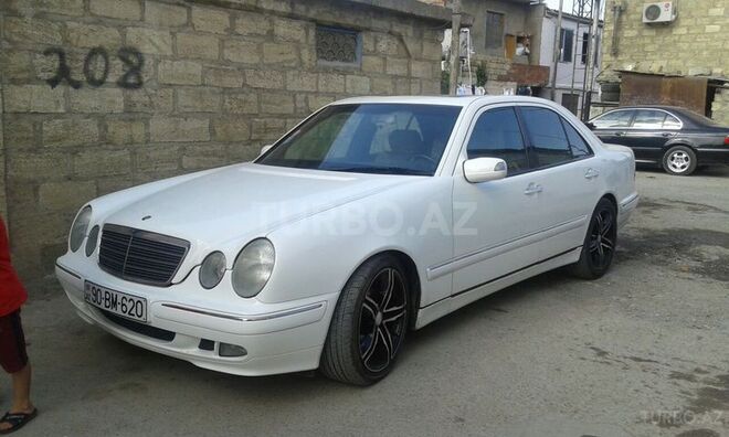 Mercedes E 230 1996, 373,000 km - 2.3 l - Bakı