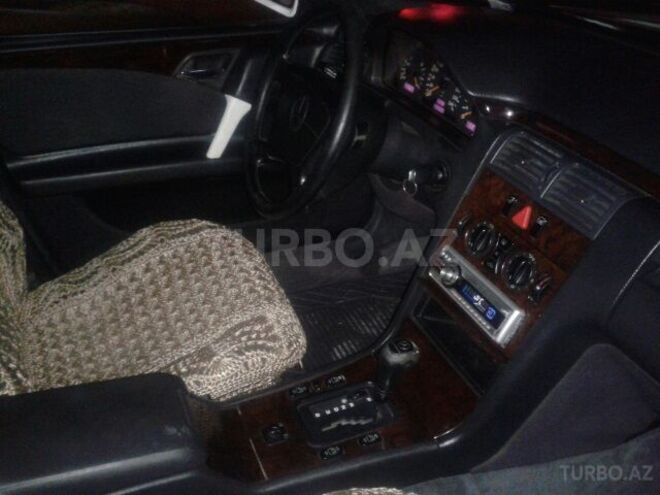 Mercedes E 230 1996, 373,000 km - 2.3 l - Bakı