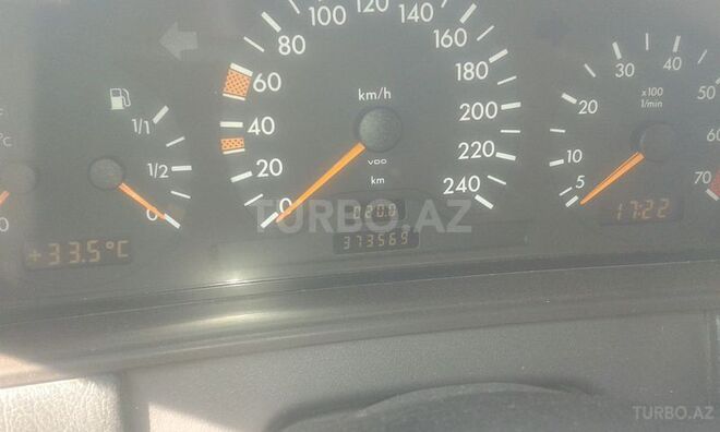 Mercedes E 230 1996, 373,000 km - 2.3 l - Bakı