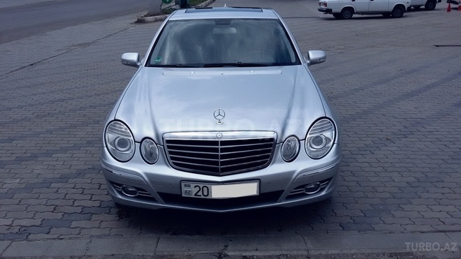 Mercedes E 220 2008, 163,500 km - 2.1 л - Bakı