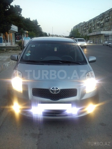 Toyota Yaris 2008, 72,000 km - 1.3 l - Bakı