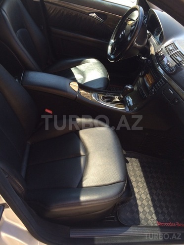 Mercedes E 220 2008, 163,500 km - 2.1 л - Bakı