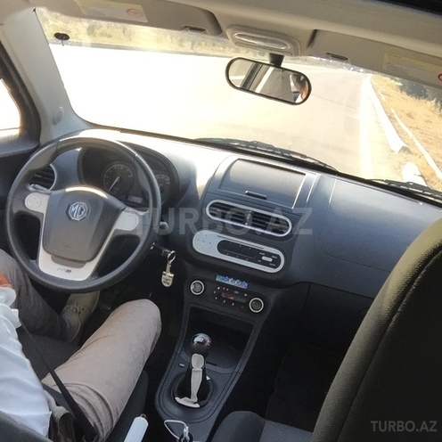 MG 3 2012, 47,500 km - 1.5 l - Bakı