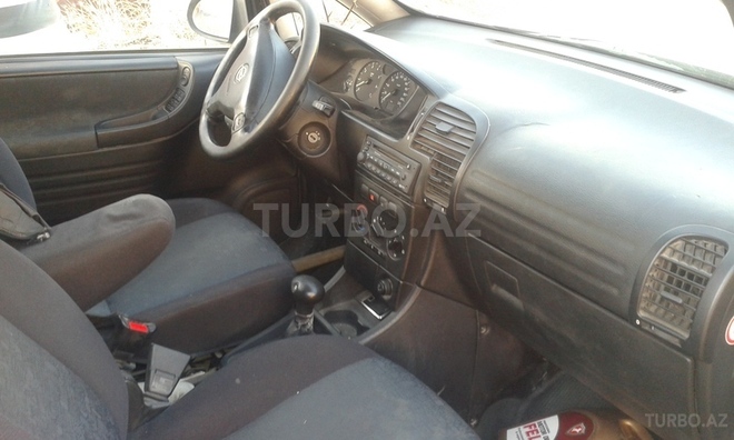 Opel Zafira 1999, 300,000 km - 1.8 л - Bakı