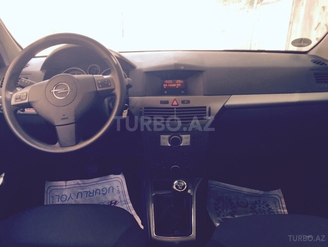 Opel Astra 2006, 162,000 km - 1.4 l - Bakı
