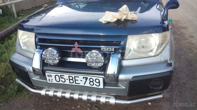 Mitsubishi Pajero io 1999, 165,000 km - 1.9 l - Bakı