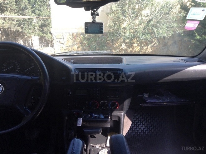 BMW 525 1995, 315,000 km - 2.5 л - Bakı