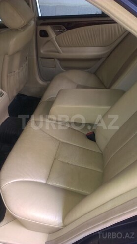 Mercedes E 280 1999, 256,000 km - 2.8 l - Bakı