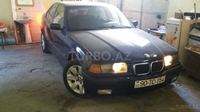 BMW 320 1993, 338,000 km - 2.0 l - Bakı
