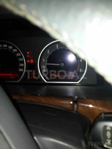BMW 745 2002, 290,856 km - 0.7 л - Bakı