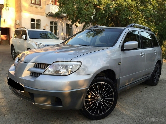 Mitsubishi Outlander 2004, 177,000 km - 2.4 l - Bakı