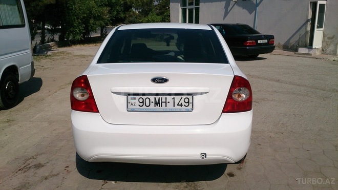 Ford Focus 2011, 104,000 km - 1.6 l - Bakı