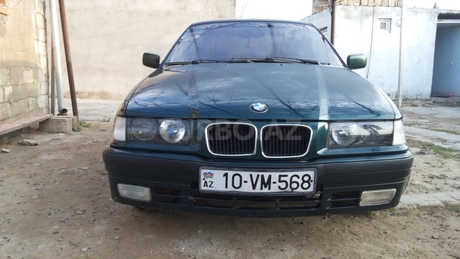 BMW 318 1994, 300,000 km - 1.8 l - Bakı