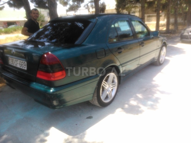 Mercedes C 240 1997, 236,152 km - 2.4 l - Bakı