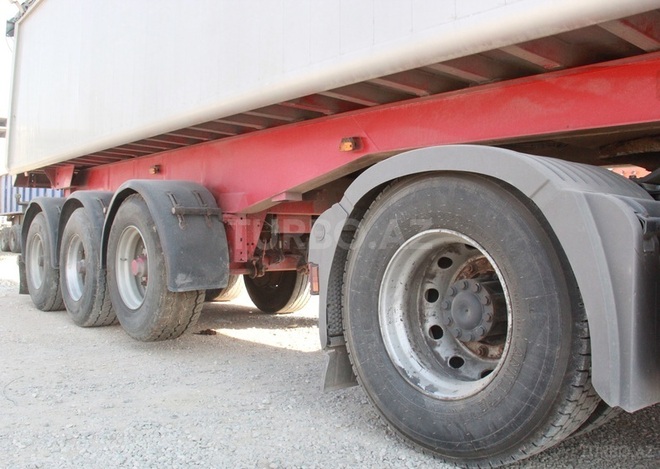 Mercedes Axor 1840 2008, 490,000 km - 13.0 l - Bakı