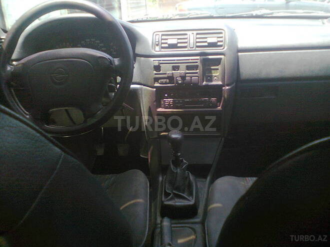 Opel Vectra 1994, 375,662 km - 1.6 l - Bakı