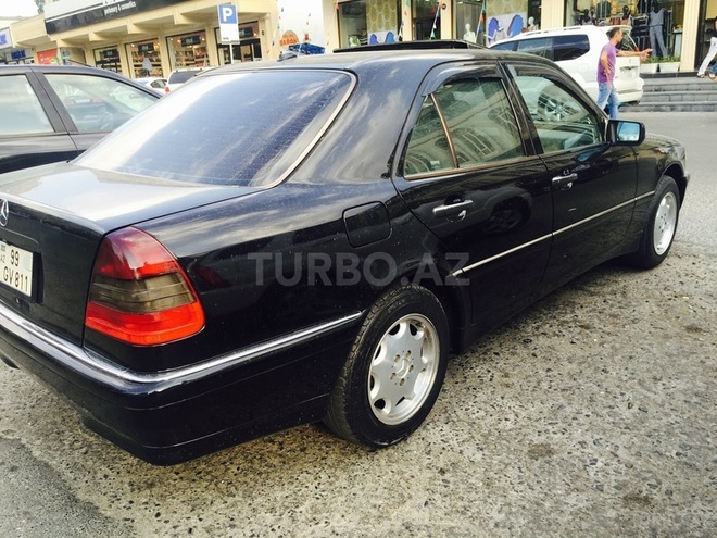 Mercedes C 230 1999, 102,000 km - 2.3 l - Bakı