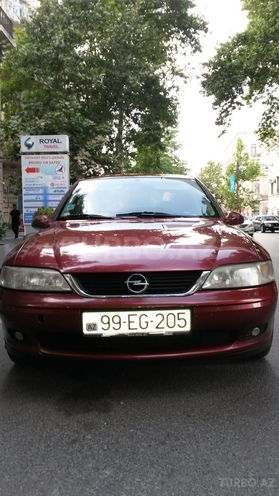 Opel Vectra 1999, 230,000 km - 1.6 л - Bakı