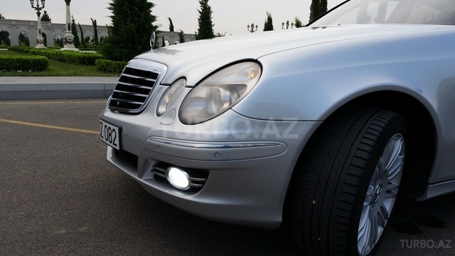 Mercedes E 320 2002, 150,000 km - 3.2 l - Bakı