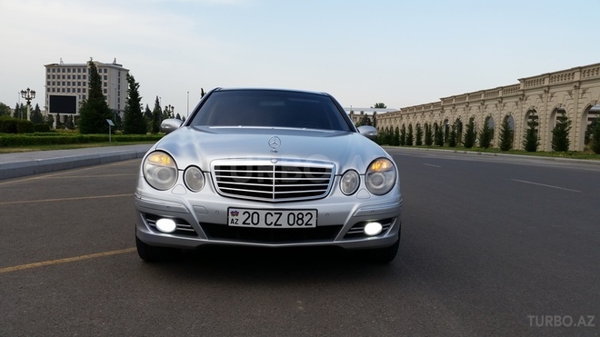 Mercedes E 320 2002, 150,000 km - 3.2 l - Bakı