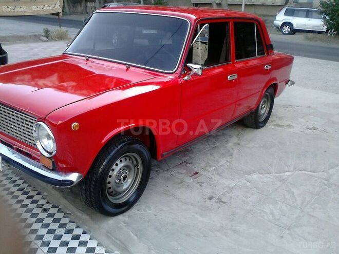 LADA (VAZ) 21011 1981, 300,000 km - 1.6 l - Bakı