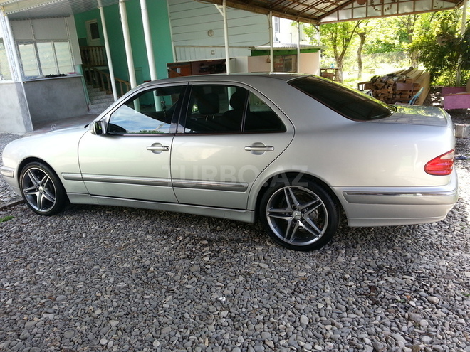 Mercedes E 240 2000, 158,000 km - 2.4 l - Bakı