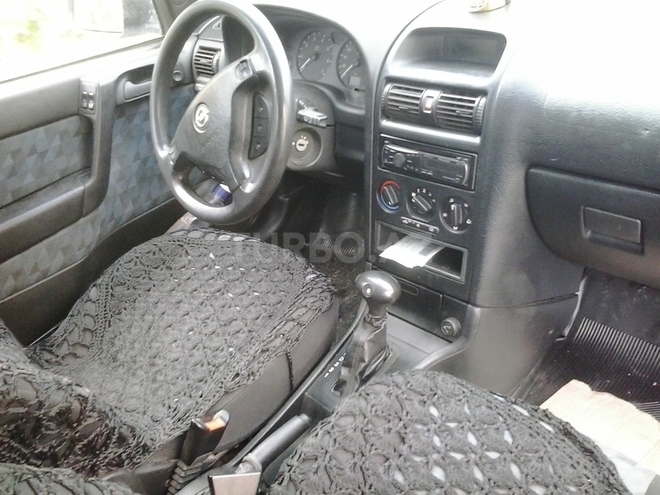 Opel Astra 1998, 220,000 km - 1.6 l - Bakı