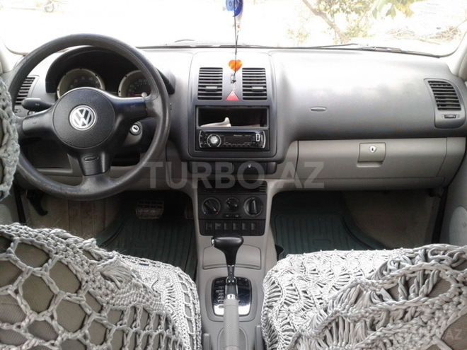 Volkswagen Polo 2001, 218,000 km - 1.4 l - Bakı