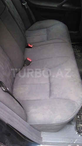 Mercedes E 220 1999, 200,000 km - 0.3 l - Bakı