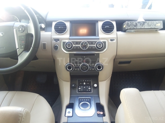 Land Rover Discovery 2014, 32,000 km - 3.0 l - Bakı