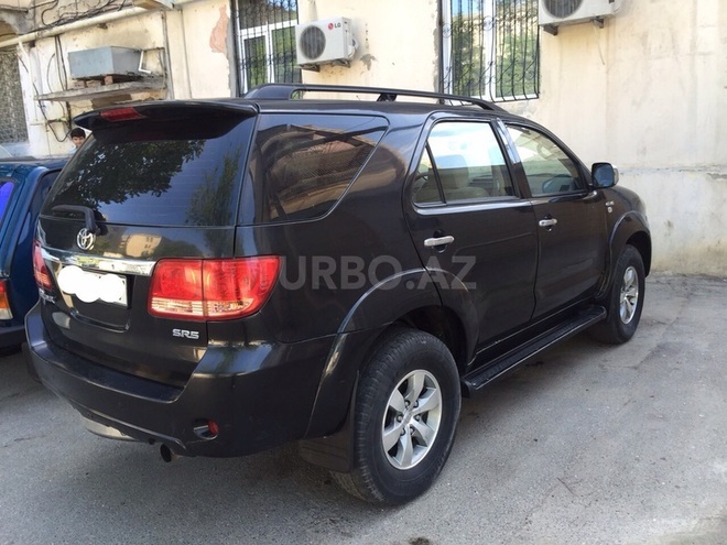 Toyota Fortuner 2006, 80,000 km - 4.0 l - Bakı