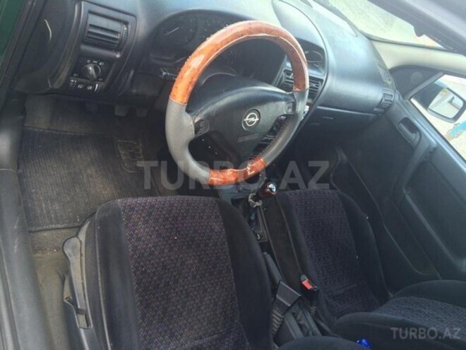 Opel Astra 1998, 150,000 km - 2.0 l - Bakı