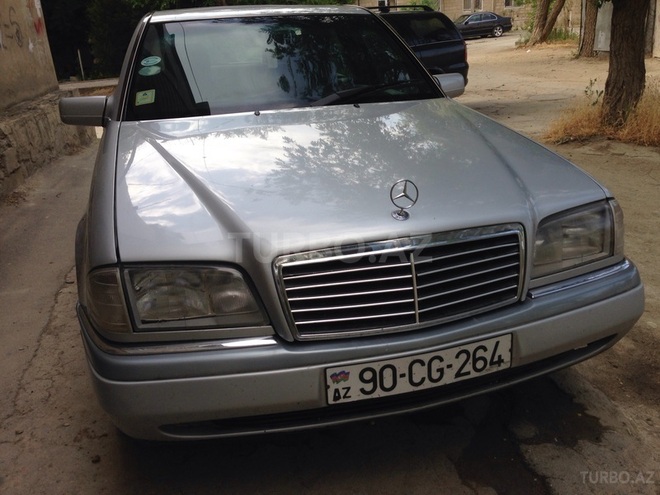 Mercedes C 180 1995, 251,000 km - 1.8 л - Bakı