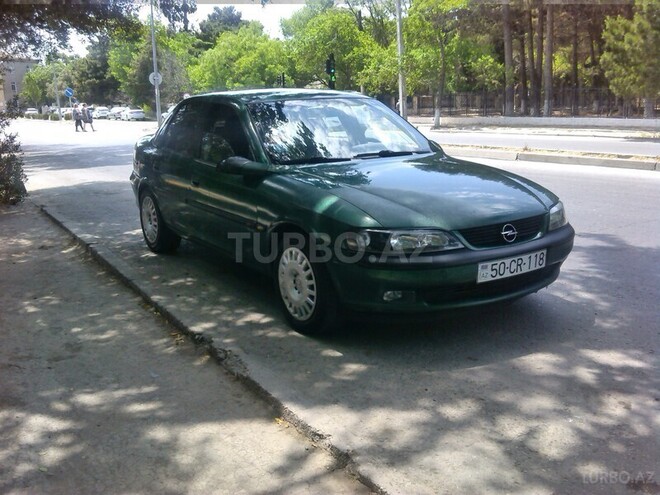 Opel Vectra 1996, 190,000 km - 2.0 l - Bakı