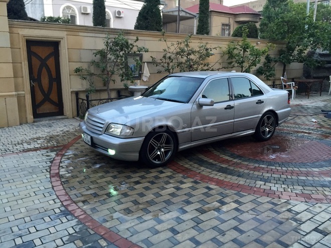 Mercedes C 240 2000, 227,000 km - 2.4 l - Bakı