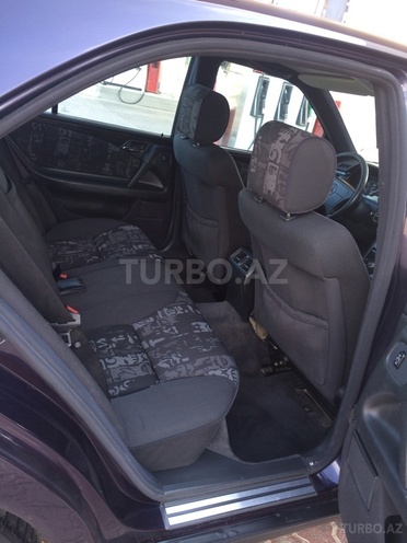 Mercedes E 240 1998, 200,000 km - 2.4 l - Bakı