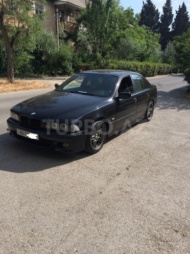 BMW 523 1999, 104,000 km - 2.5 l - Bakı