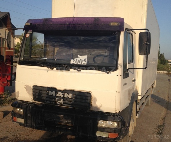 MAN LE 12.180 2005, 250,000 km - 4.5 l - Bakı