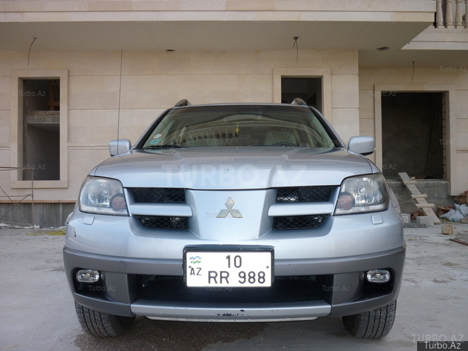 Mitsubishi Outlander 2004, 130,000 km - 2.0 l - Bakı