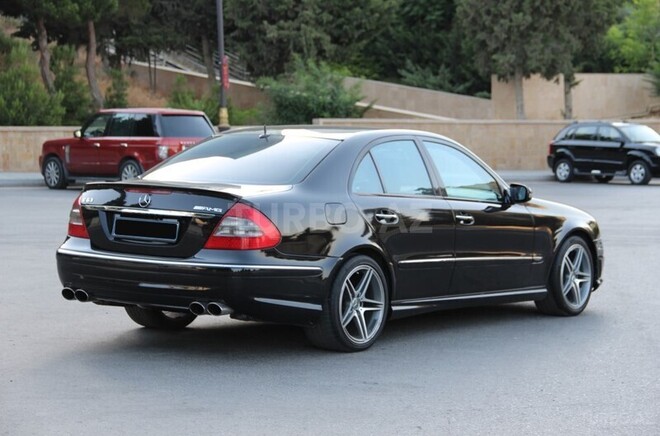 Mercedes E 320 2002, 199,000 km - 3.2 l - Bakı