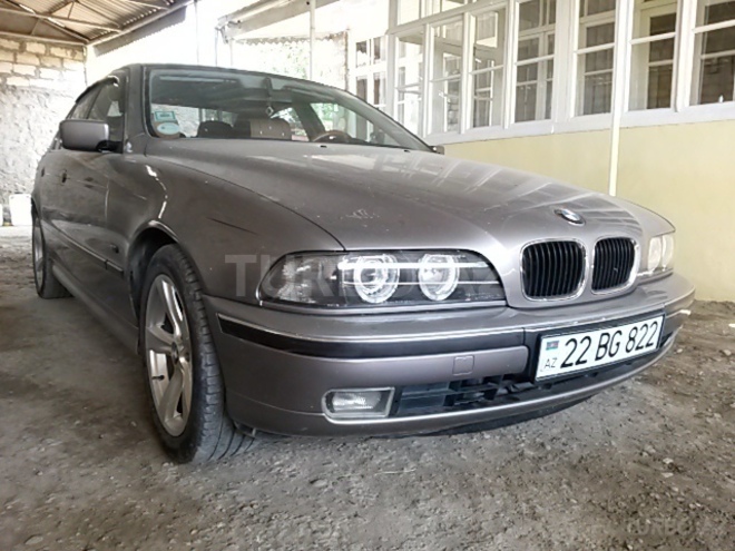 BMW 528 1998, 295,600 km - 2.8 л - Bakı