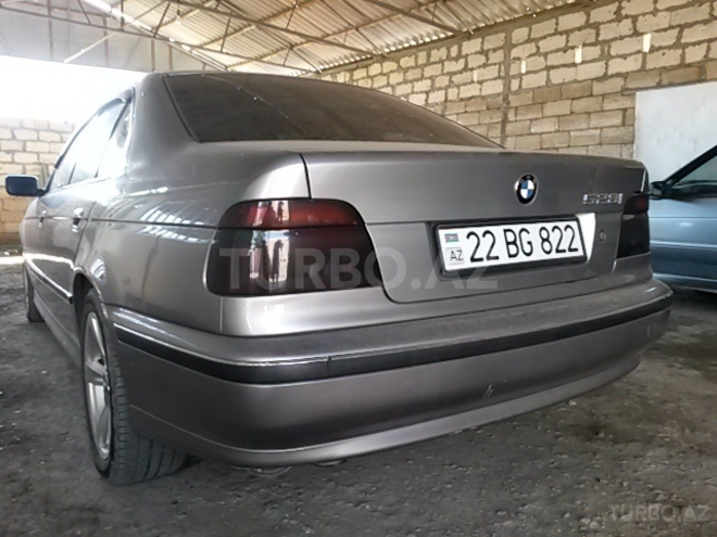 BMW 528 1998, 295,600 km - 2.8 л - Bakı